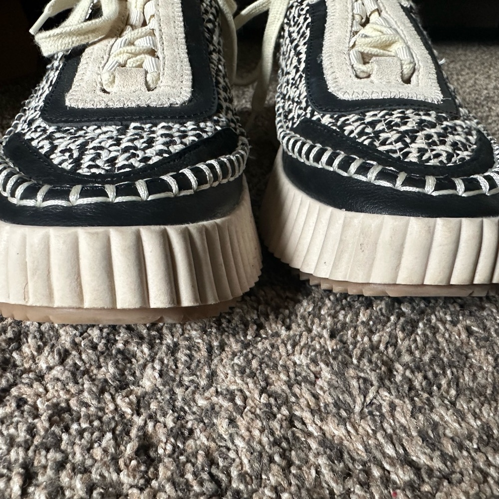 Dolce Vita Woven Black & Cream Lace-Up Sneakers size 8.5 - Picture 5 of 8
